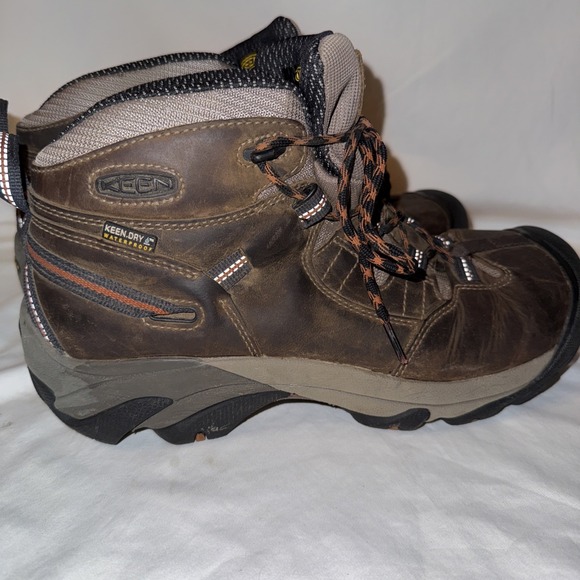 Keen Brown Mid-Height Waterproof Hiking Boots / Work Boots: Rubber Toe Mens 9.5 - Picture 5 of 7